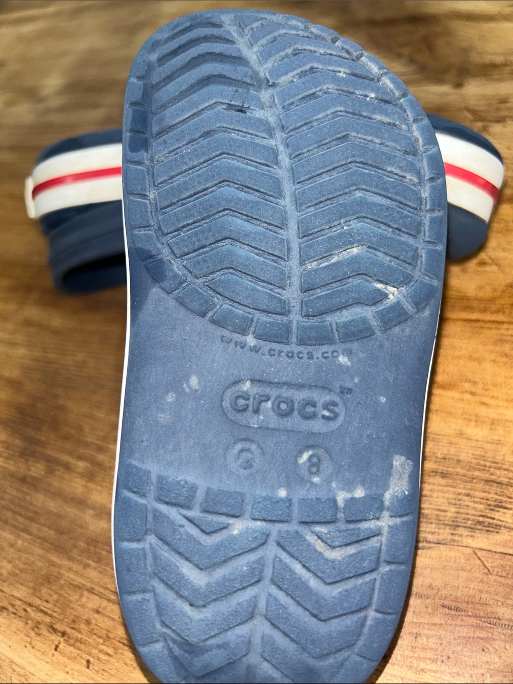 CROCS Toddler 8 Navy Blue Clogs with Red & White Trim - Picture 5 of 5